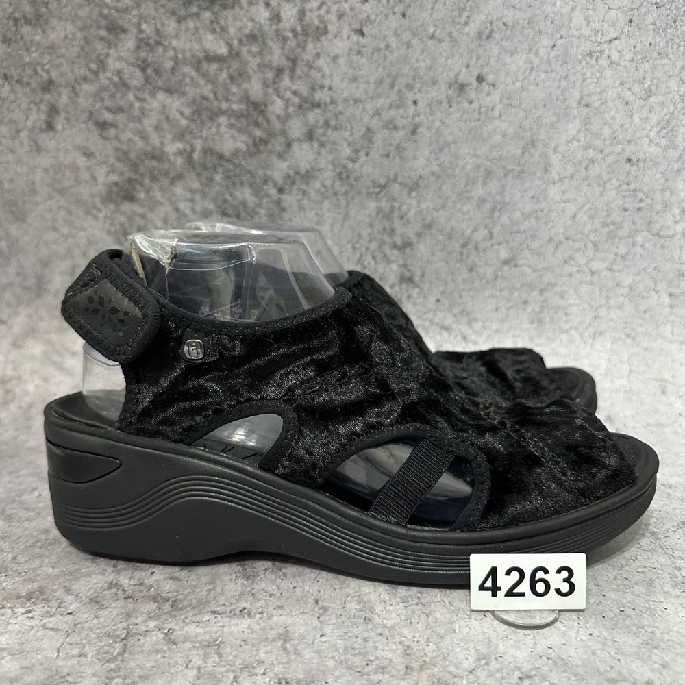 Bzees Drama Sandal Womens 10 Black Crushed Velvet Wedge Slingback Washable